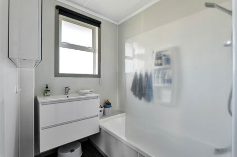 Photo of property in 50a Celia Street, Stratford, 4332