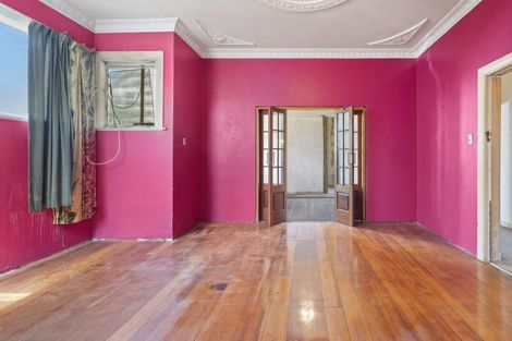 Photo of property in 81 Brougham Street, Mount Victoria, Wellington, 6011