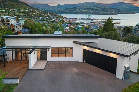 Photo of property in 54 Jacksons Road, Lyttelton, 8082