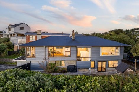 Photo of property in 47 Kiriwai Road, Paremata, Porirua, 5024
