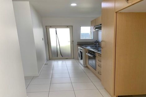 Photo of property in 3 Lyttelton Avenue, Forrest Hill, Auckland, 0620