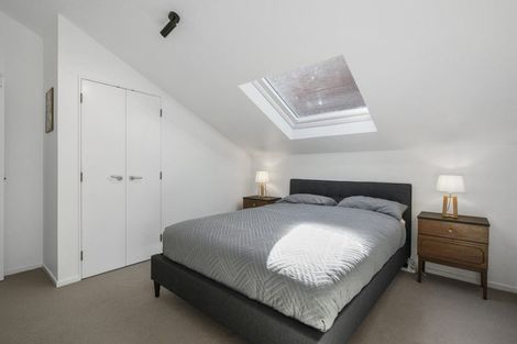 Photo of property in Courtenay Mews Apartments, 18/14u Alpha Street, Te Aro, Wellington, 6011