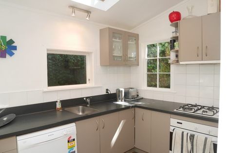 Photo of property in 78 Glenmore Street, Northland, Wellington, 6012