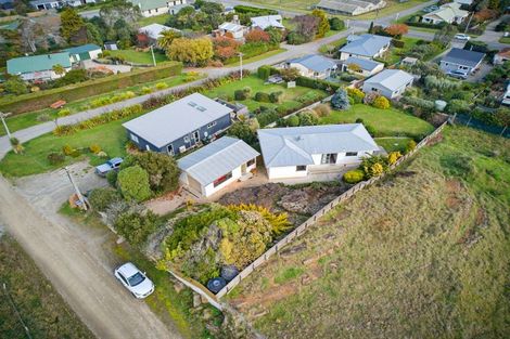 Photo of property in 65 Clayton Street, Kakanui, Oamaru, 9495
