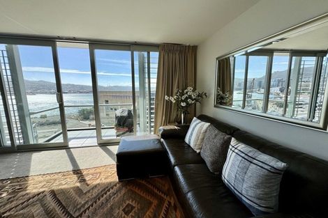 Photo of property in Portal Apartments, 8e/42 Cable Street, Te Aro, Wellington, 6011