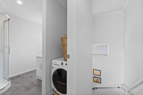 Photo of property in 10/10 Burrows Place, Frankton, Hamilton, 3204