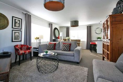 Photo of property in 34b Enderby Drive, Te Atatu Peninsula, Auckland, 0610