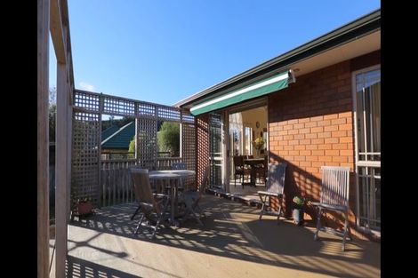 Photo of property in 14 Darimouth Place, Albany, Auckland, 0632