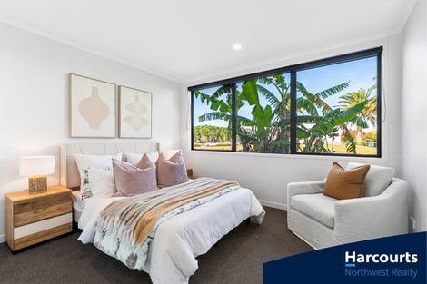 Photo of property in 284 Hobsonville Point Road, Hobsonville, Auckland, 0616