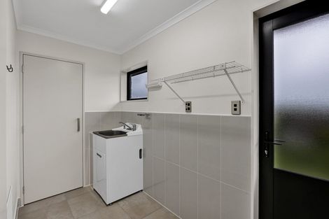 Photo of property in 14 Larlin Drive, Hawera, 4675