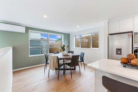 Photo of property in 10b Kotuku Street, Te Atatu Peninsula, Auckland, 0610