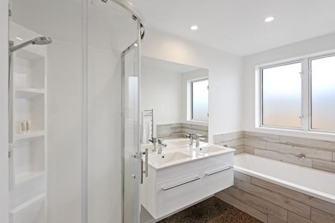 Photo of property in 1/43 Tilford Street, Woolston, Christchurch, 8062