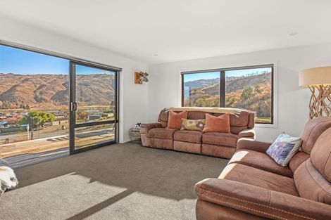 Photo of property in Naylor Street, Clyde, 9330