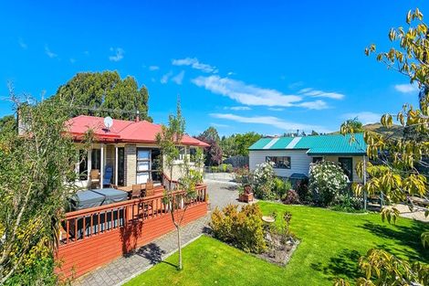 Photo of property in 79 District Road, Palmerston, 9430