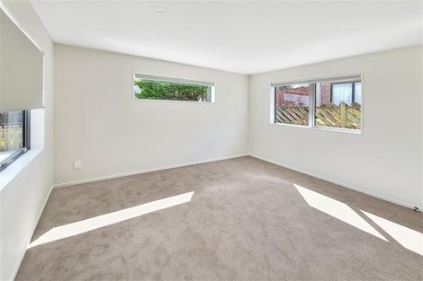 Photo of property in 38b West Harbour Drive, West Harbour, Auckland, 0618