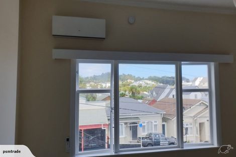 Photo of property in 77 Constable Street, Newtown, Wellington, 6021