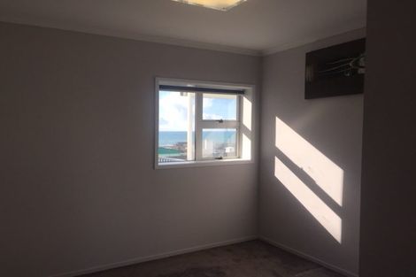 Photo of property in 5d Catherine Crescent, Moturoa, New Plymouth, 4310