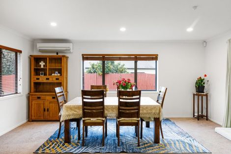 Photo of property in 12 Stoneleigh Drive, Chartwell, Hamilton, 3210
