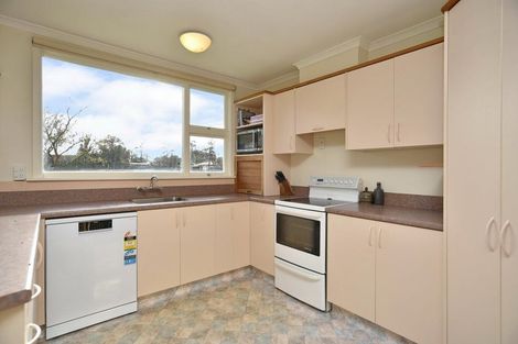 Photo of property in 9 Fraser Place, Rangiora, 7400