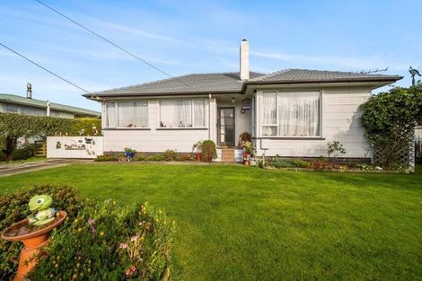 Photo of property in 45 Reid Avenue, Hawera, 4610