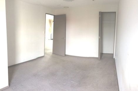 Photo of property in Dual Apartments, 503/142u Vivian Street, Te Aro, Wellington, 6011