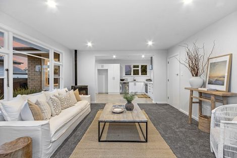 Photo of property in 57 Vivian Street, Burwood, Christchurch, 8083