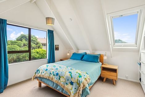 Photo of property in 9 Nuhaka Place, Paraparaumu Beach, Paraparaumu, 5032