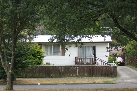 Photo of property in 202f1- California Drive, Totara Park, Upper Hutt, 5018