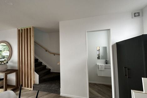 Photo of property in 5/8 Bennett Road, Pakuranga, Auckland, 2010