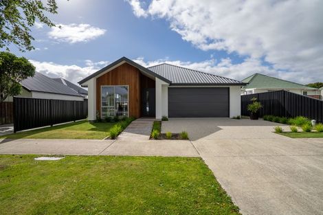 Photo of property in 7 Joseph Street, Waverley, Invercargill, 9810