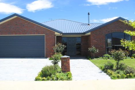 Photo of property in 10 Talbot Road, Northwood, Christchurch, 8051