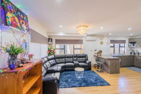 Photo of property in 501c Massey Road, Mangere, Auckland, 2022