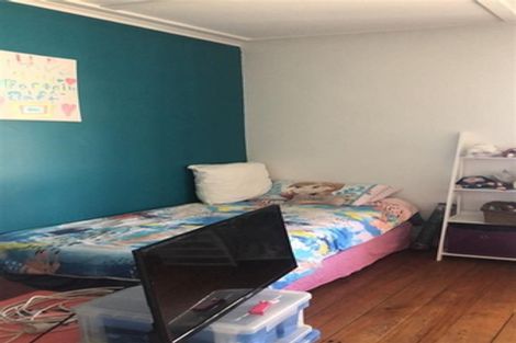 Photo of property in 88 Tukapa Street, Westown, New Plymouth, 4310