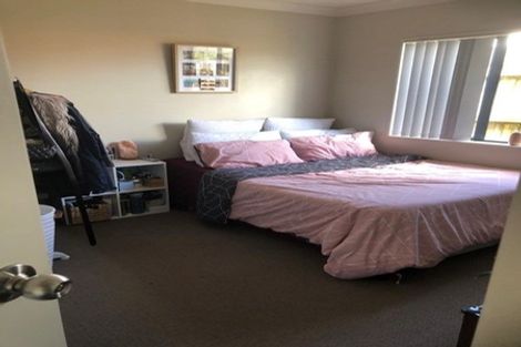 Photo of property in 22 Donegal Park Drive, Flat Bush, Auckland, 2019