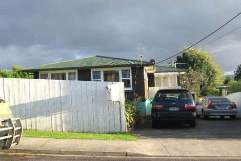 Photo of property in 4 Quiet Street, Te Atatu South, Auckland, 0610
