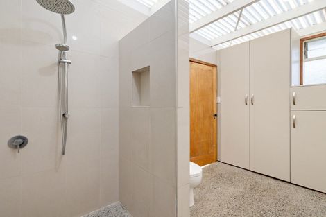Photo of property in 71 Jellicoe Drive, Hamilton East, Hamilton, 3216