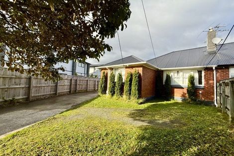 Photo of property in 5 Johnston Grove, Taita, Lower Hutt, 5011