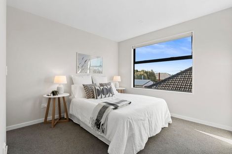 Photo of property in 24a Halliwell Avenue, Papanui, Christchurch, 8052