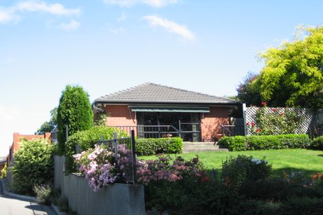 Photo of property in 5/241 Fifield Terrace, Opawa, Christchurch, 8023