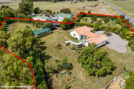 Photo of property in 318 Kuku Beach Road, Kuku, Levin, 5570