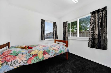 Photo of property in 3 Victoria Street, Hawera, 4610