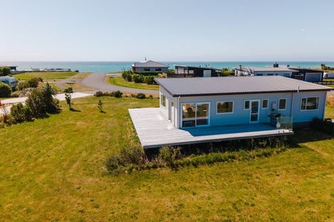 Photo of property in 26 Rochdale Road, Riversdale Beach, Masterton, 5872