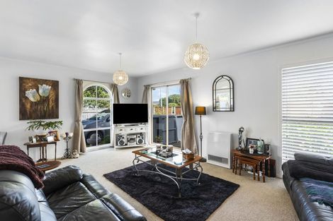 Photo of property in 25b Olive Terrace, Paraparaumu Beach, Paraparaumu, 5032