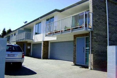 Photo of property in 6 Dowding Street, Melville, Hamilton, 3206