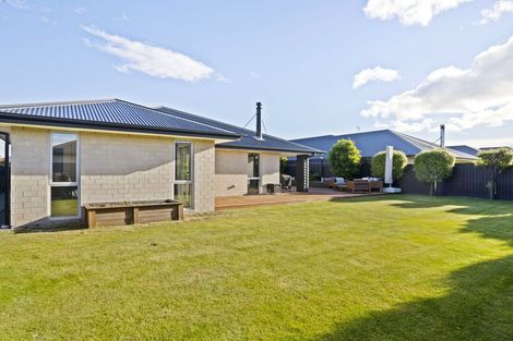 Photo of property in 6 Elgin Place, Prebbleton, 7604