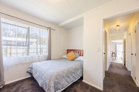 Photo of property in 14 Redwood Drive, Waipukurau, 4200