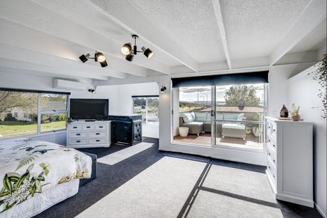 Photo of property in 30 Durham Avenue, Tamatea, Napier, 4112