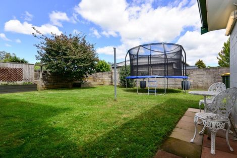 Photo of property in 25 Joanna Place, Deanwell, Hamilton, 3206