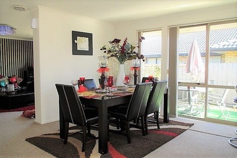 Photo of property in 5 Earlswood Avenue, Hamilton East, Hamilton, 3216