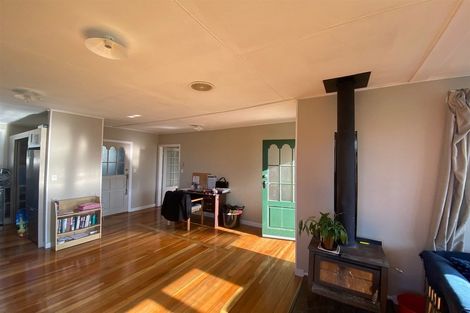 Photo of property in 32 Cameron Crescent, Masterton, 5810